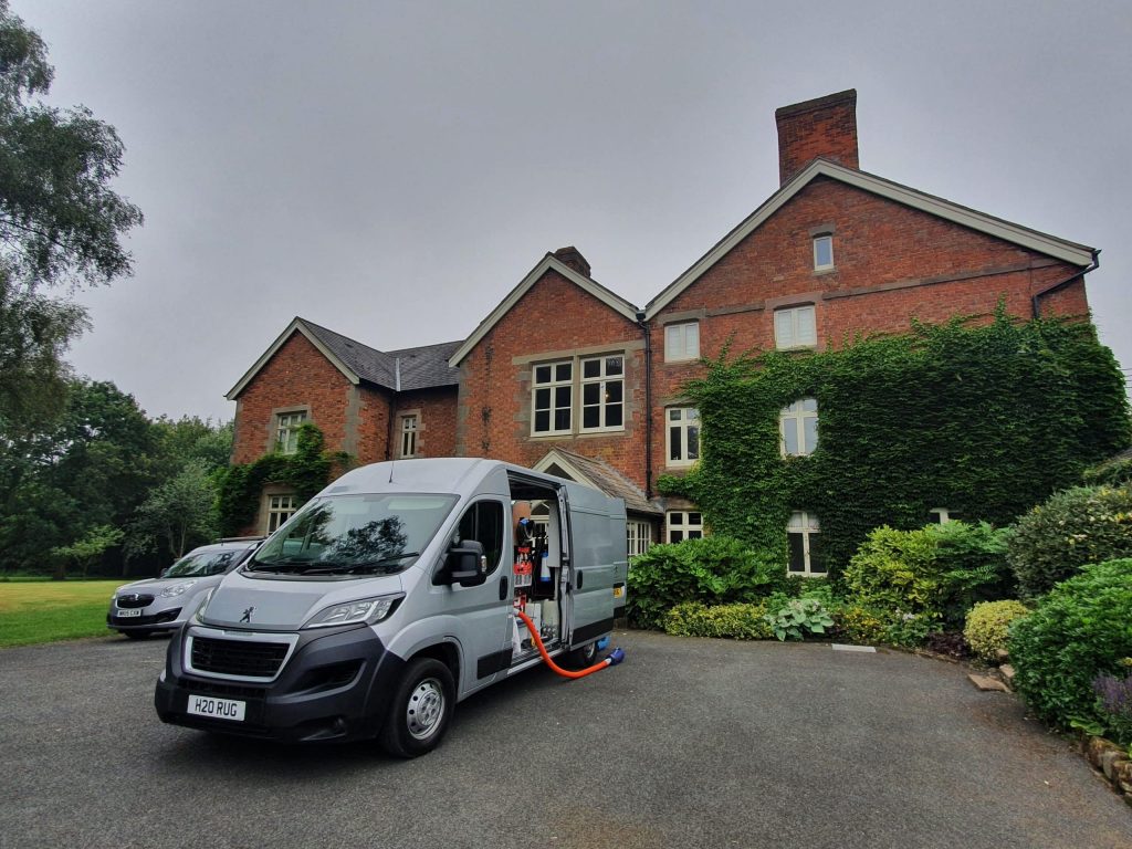 truck mounted cleaning system